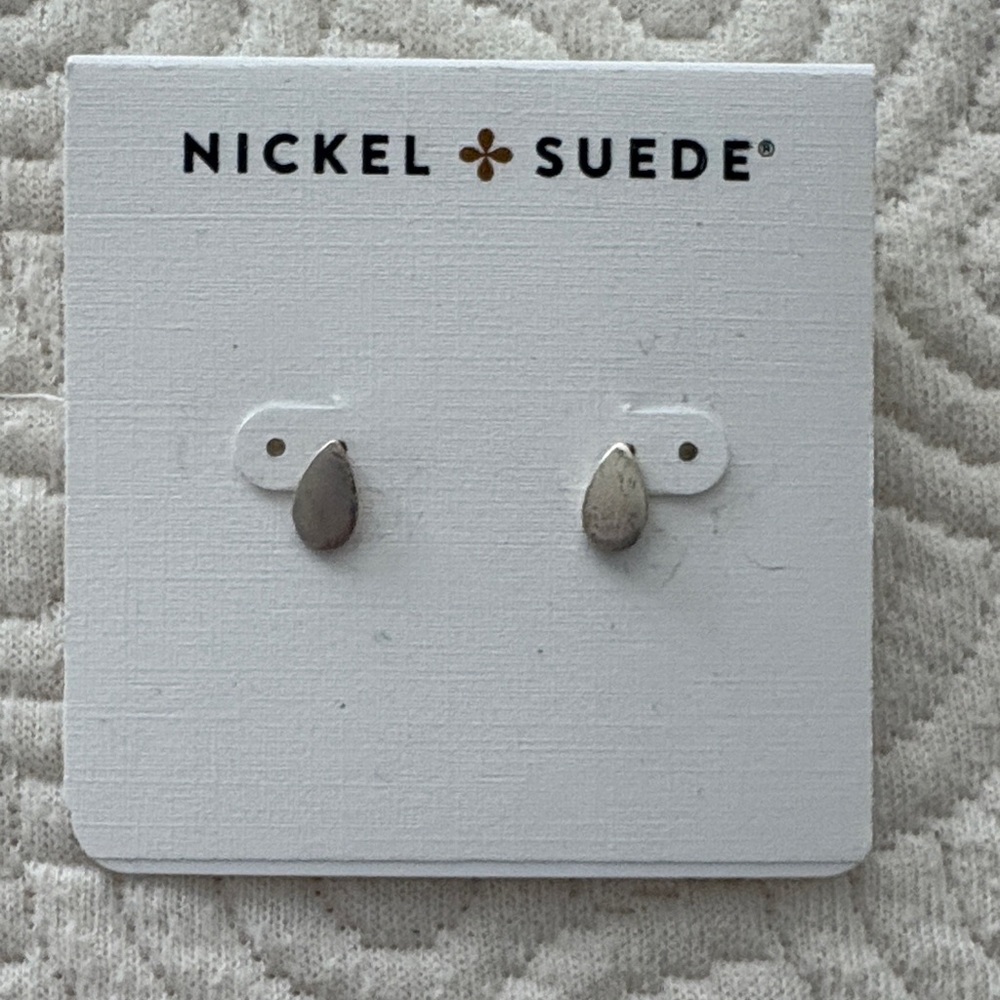 Nickel & Suede teardrop studs in Silver